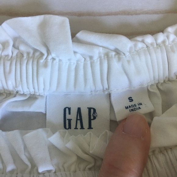 Gap Blouse with Scalloped Embroidered Sleeves - Picture 4 of 5